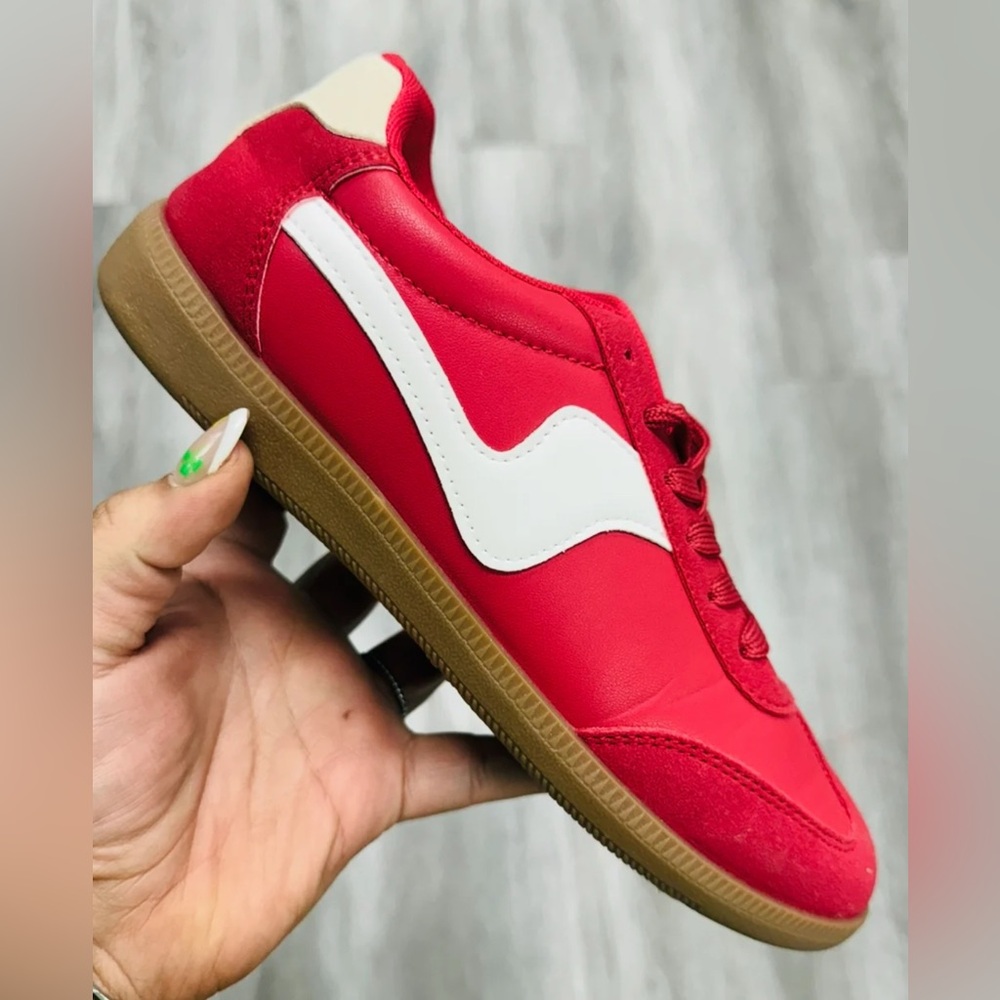 Stylish Red and White Women's Sneakers
